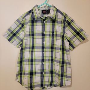 Wrangler short sleeve button up in green plaid